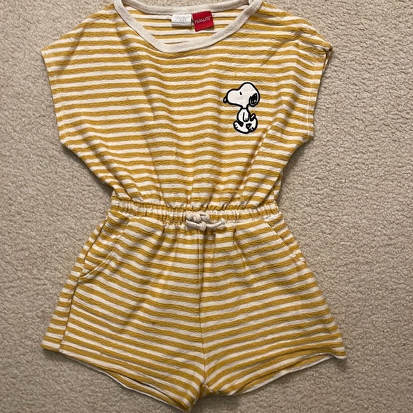 Zara Girl Size 9 Snoopy Peanuts Striped 